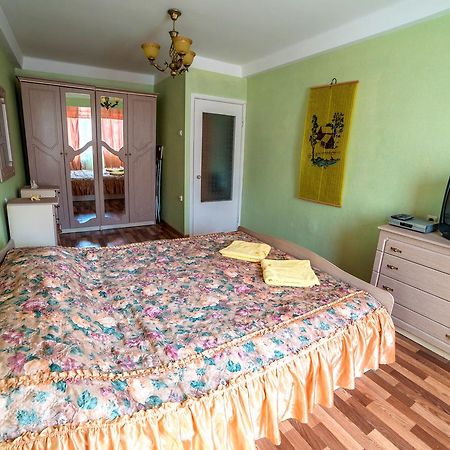 Apartments On Mykilska-Slobidka Kiev Luaran gambar