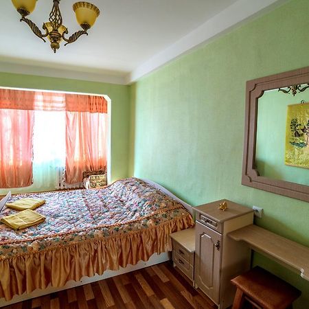 Apartments On Mykilska-Slobidka Kiev Luaran gambar